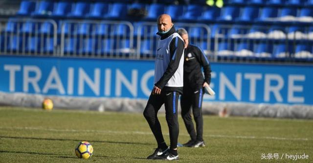  斯帕尔换人奇效，教练调整激活战斗力